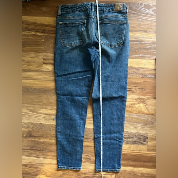 Distressed Blue Jeans - Picture 3 of 4